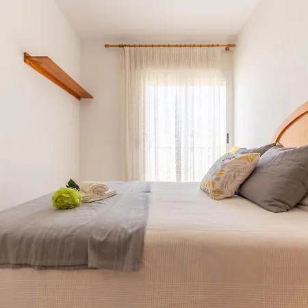 Semesterbostad Holiday Sara By Interhome